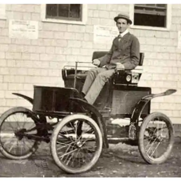 ilk elektrikli araba