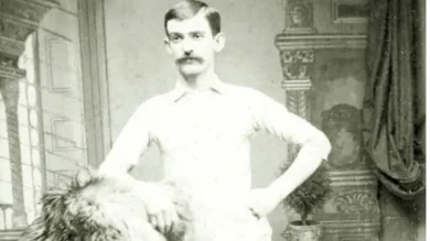 ilk futbolcu fergus suter